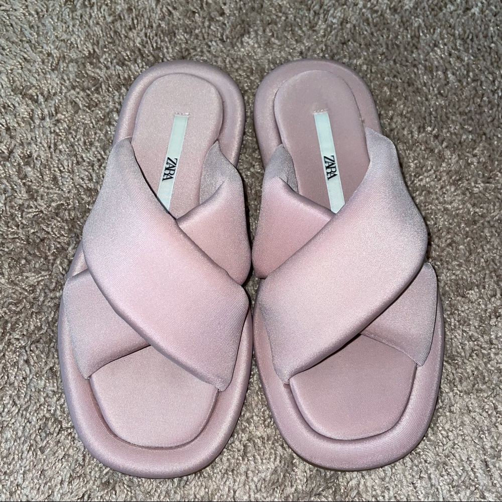Zara Lavender purple fabric slip on slides size 6